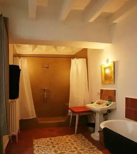 Casa Migdia Guest House Sant Jordi Desvalls Spain